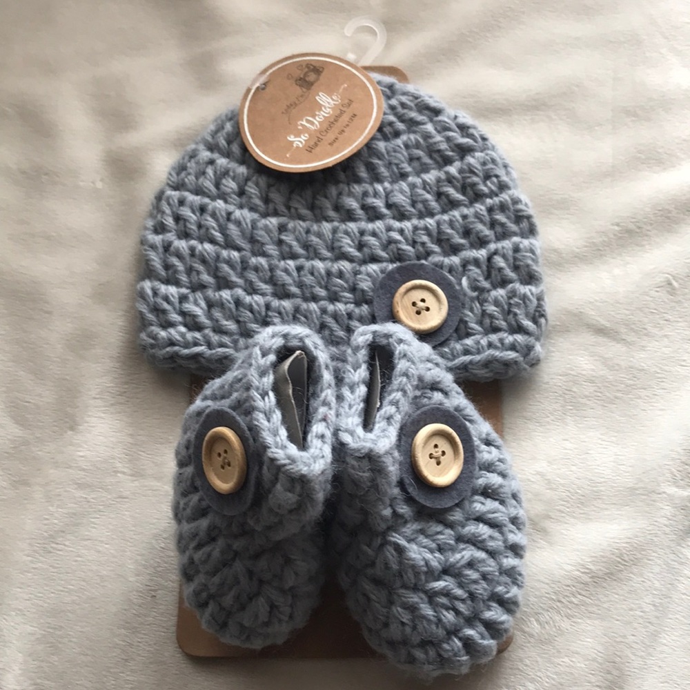 Crochet hat and boots